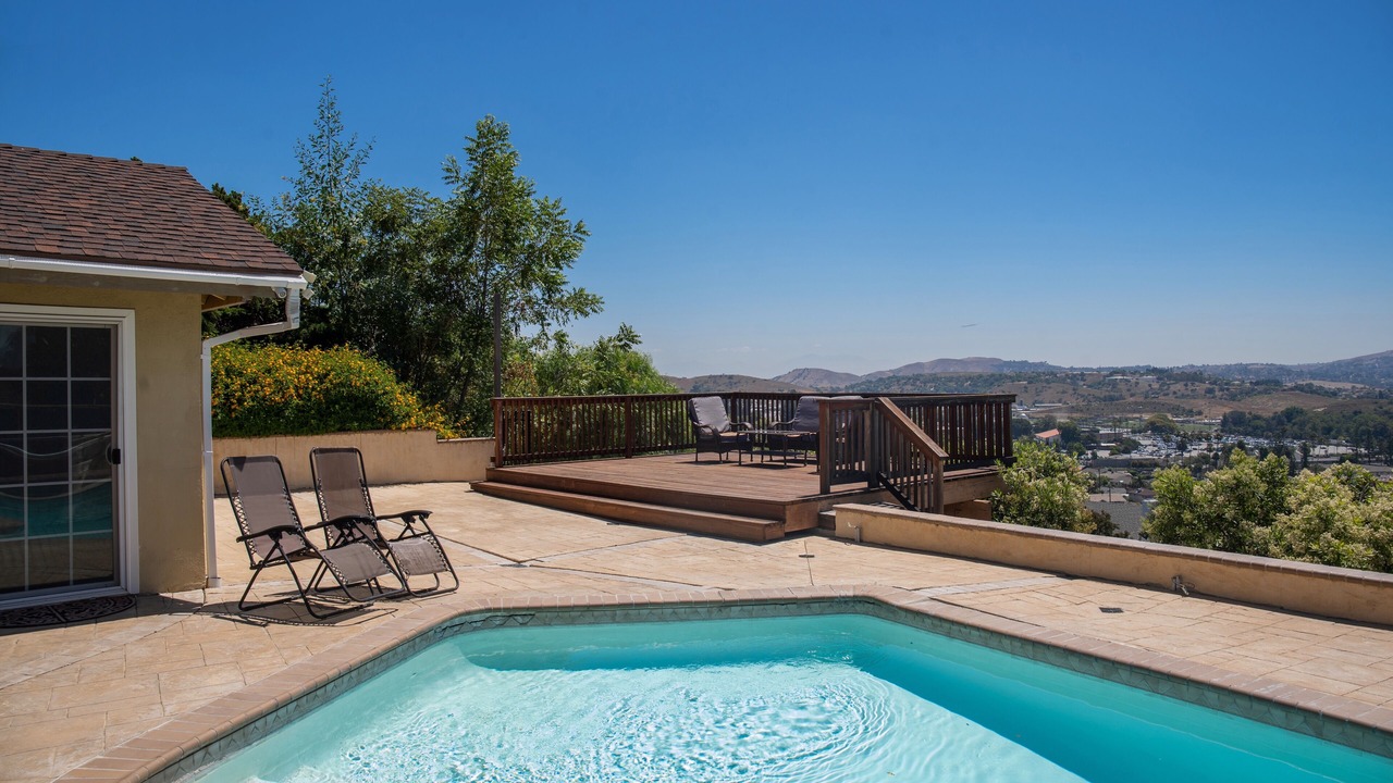 Photo of Outdoor in Walnut