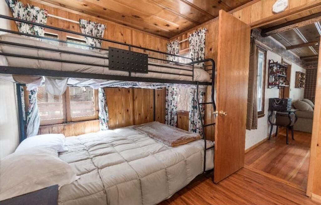 Photo of Bedroom in Big Bear City