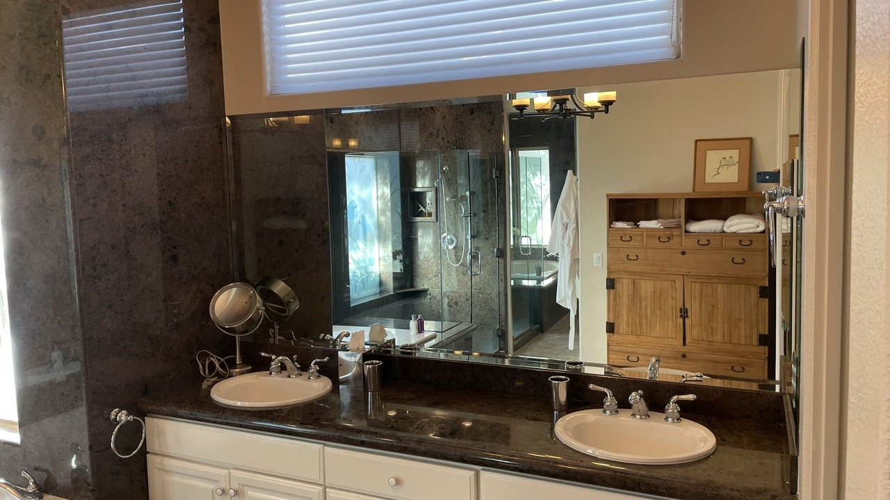 Photo of Bathroom in Montelena