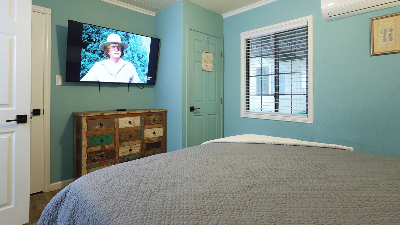 Photo of Bedroom in Santa Ana
