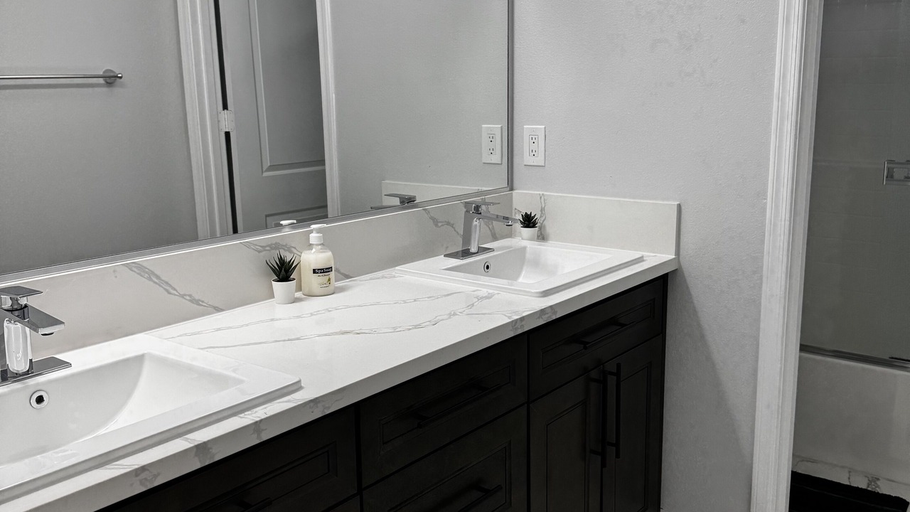 Photo of Bathroom in Rialto