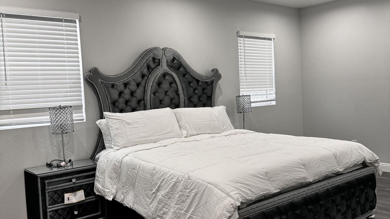 Photo of Bedroom in Rialto