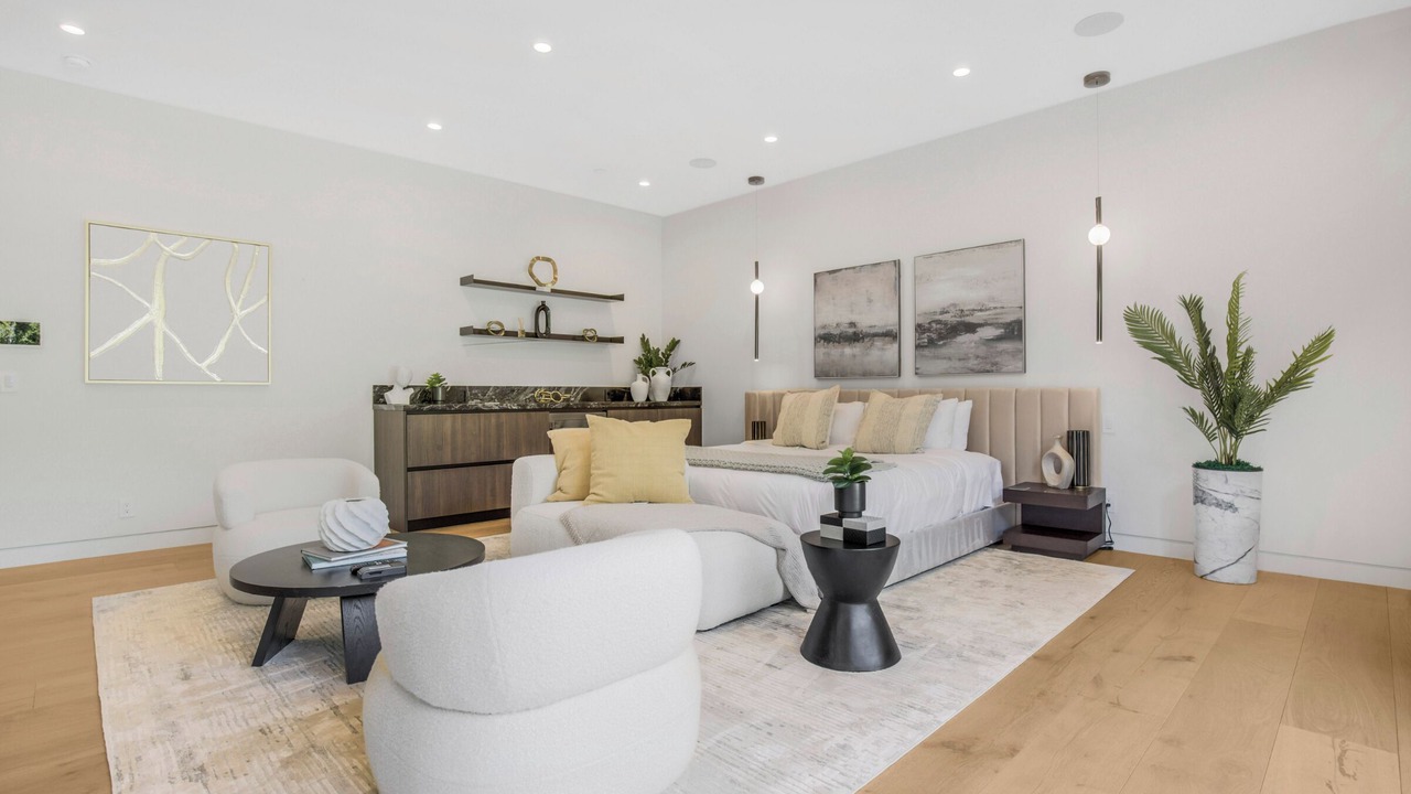 Photo of Bedroom in Sherman Oaks
