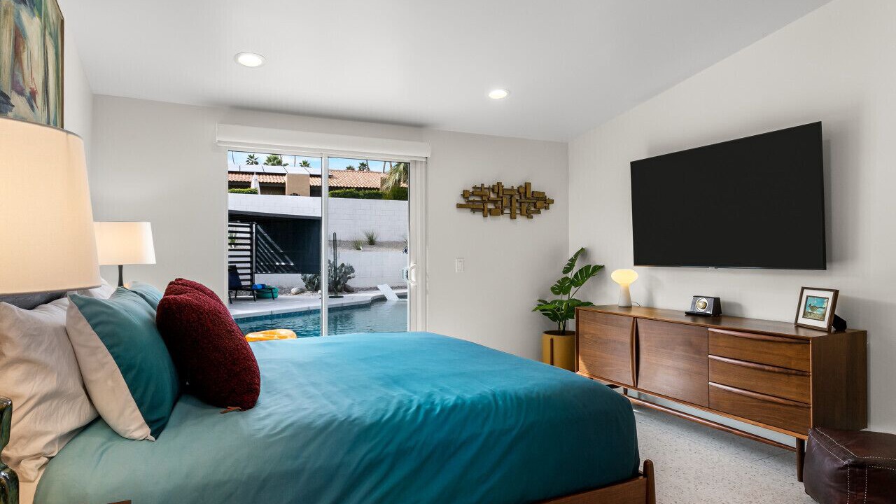 Photo of Bedroom in Magnesia Falls Cove
