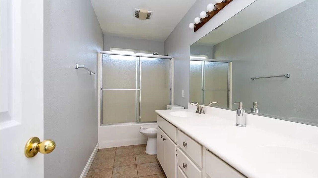 Photo of Bathroom in Eastvale
