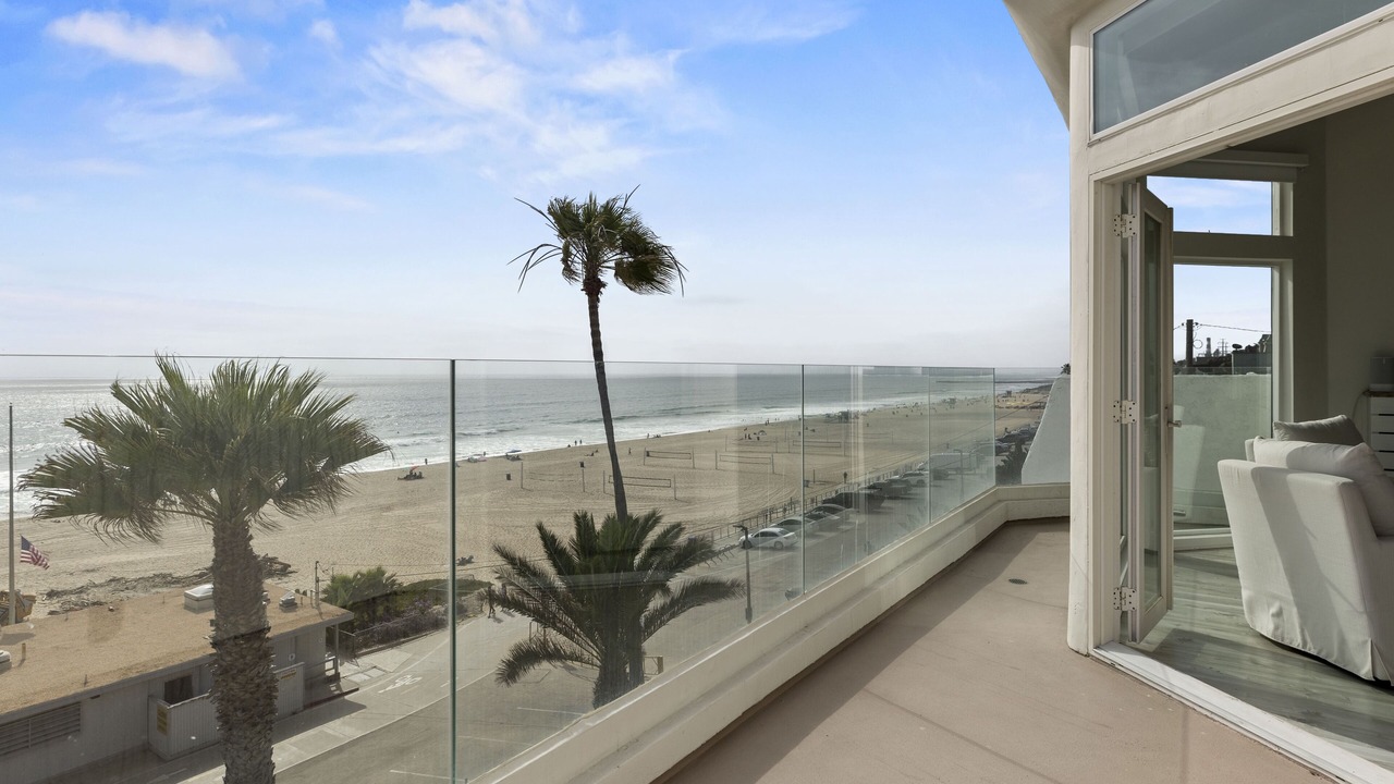 Photo of Outdoor in Manhattan Beach