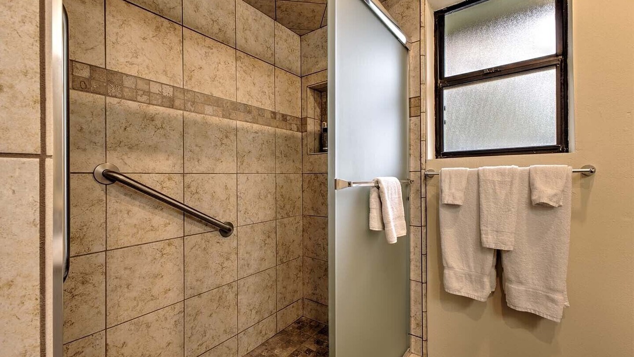 Photo of Bathroom in Idyllwild