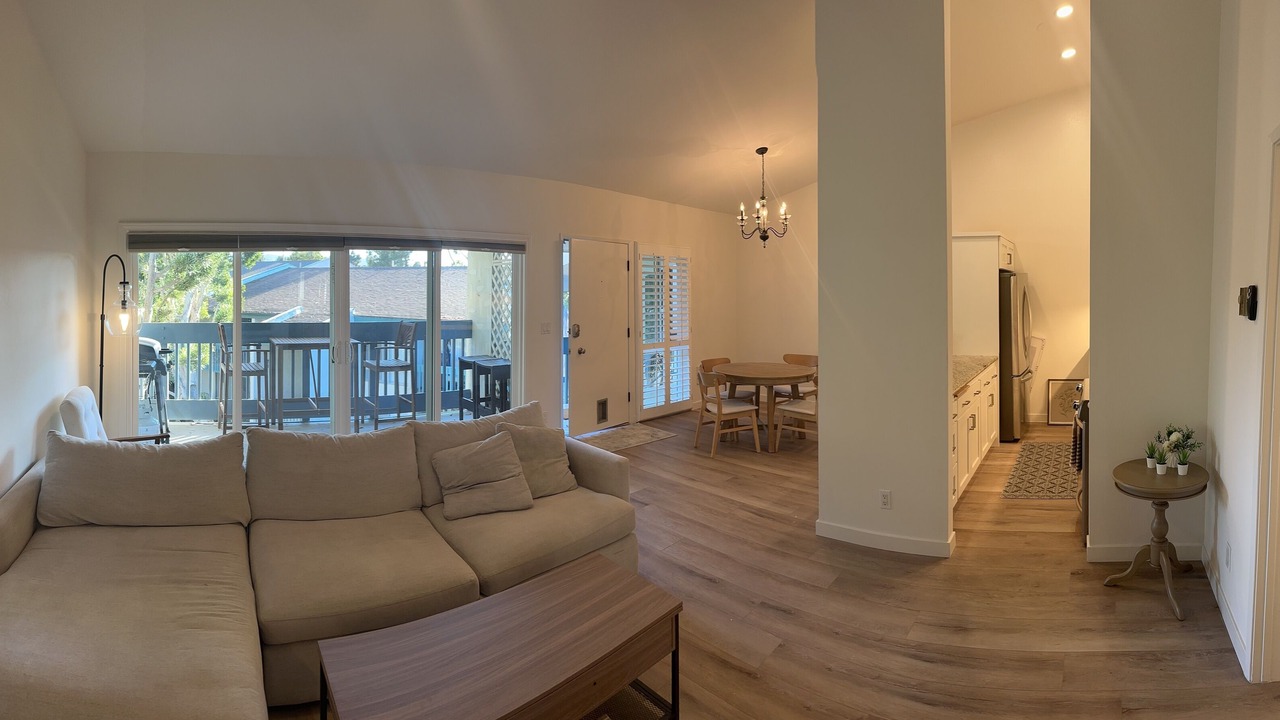 Photo of Livingroom in South Redondo