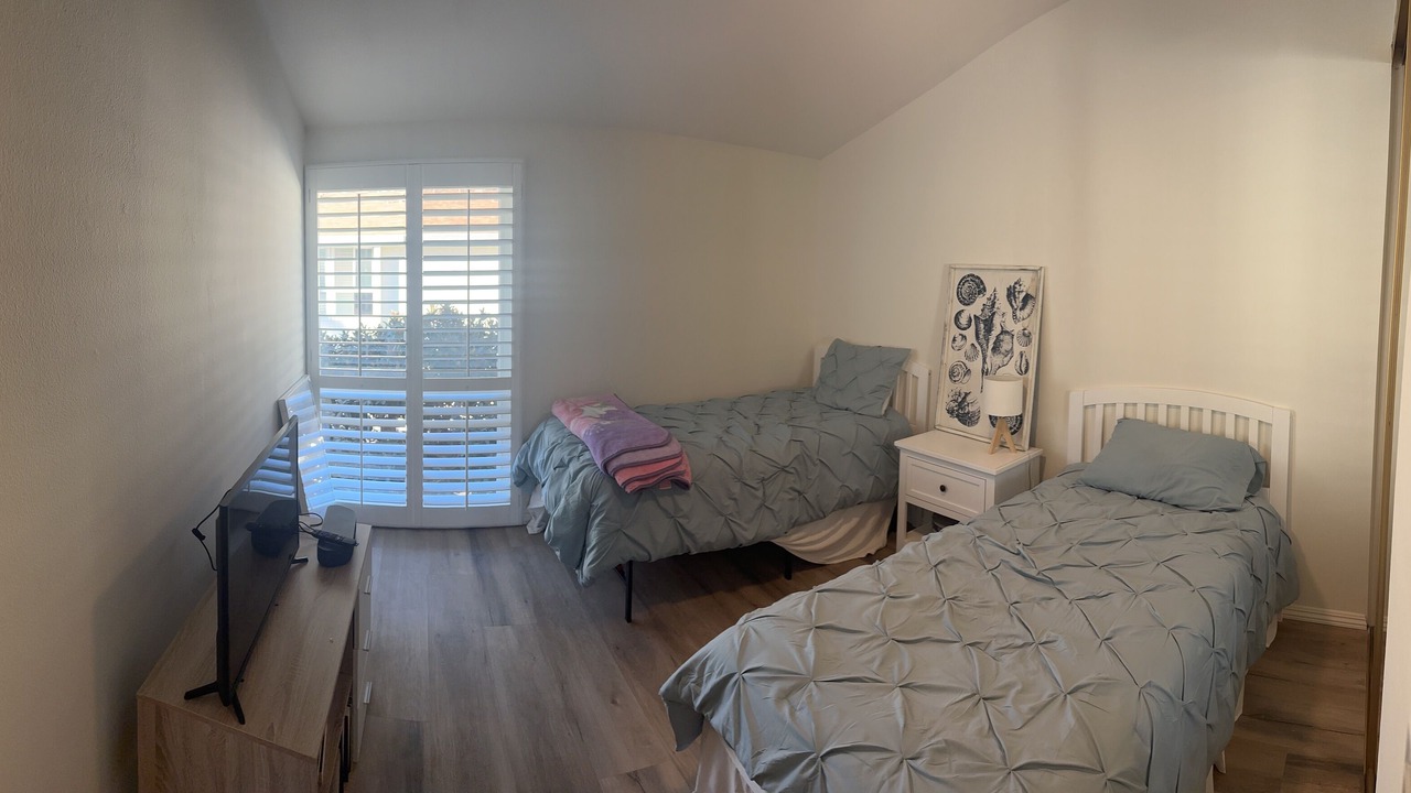 Photo of Bedroom in South Redondo