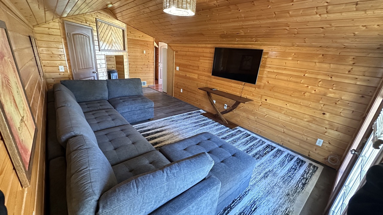 Photo of Livingroom in Klamath