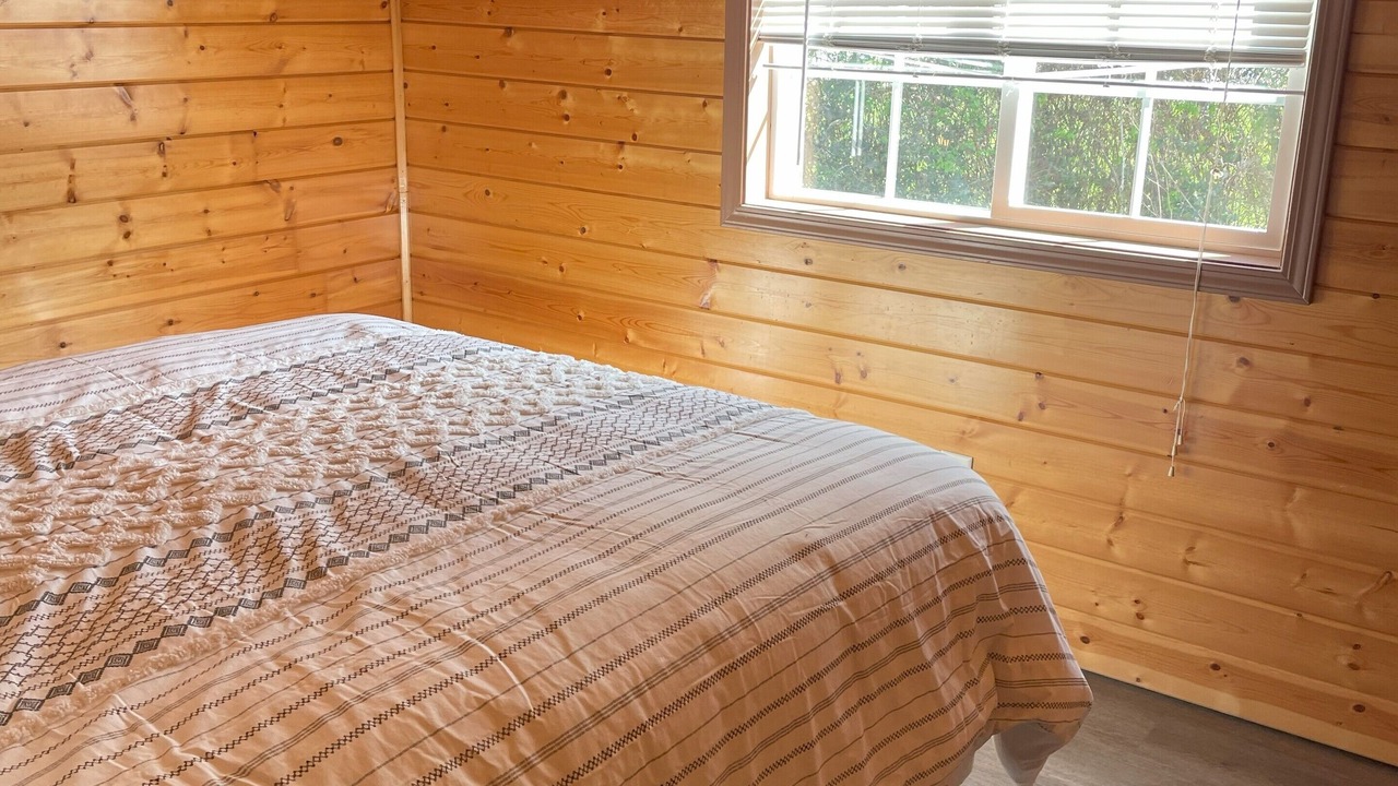 Photo of Bedroom in Klamath