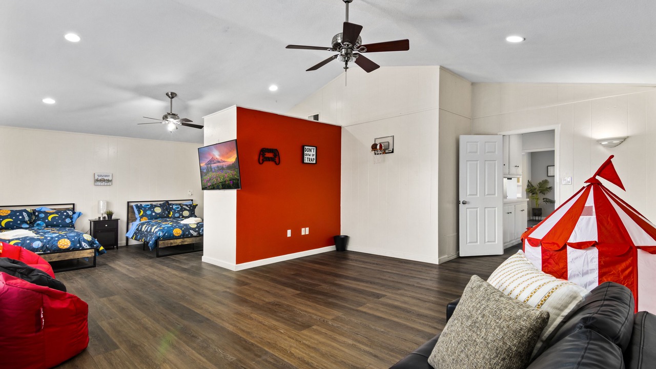 Photo of Bedroom in Fullerton