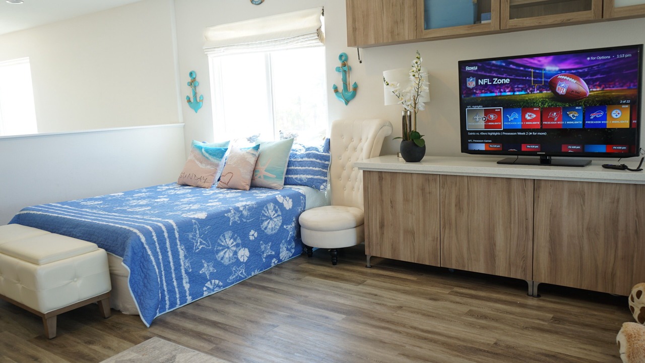 Photo of Bedroom in Huntington Beach
