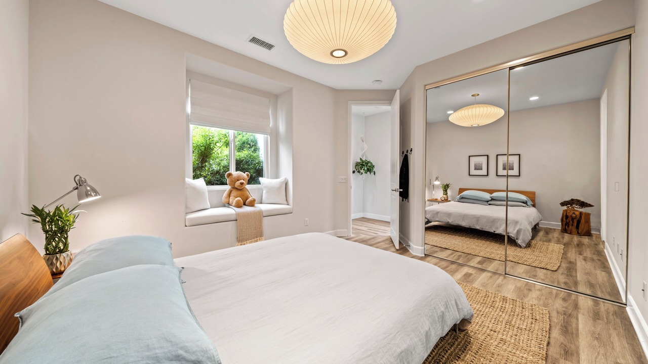 Photo of Bedroom in Huntington Beach