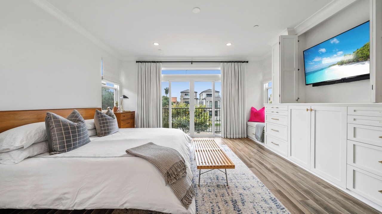 Photo of Bedroom in Huntington Beach