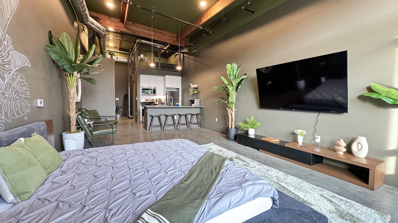 Photo of Bedroom in Santa Ana