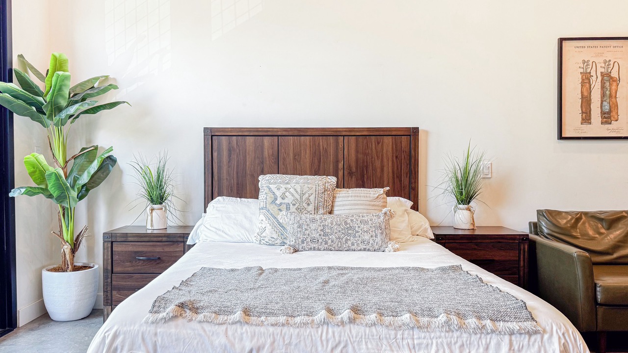 Photo of Bedroom in Santa Ana