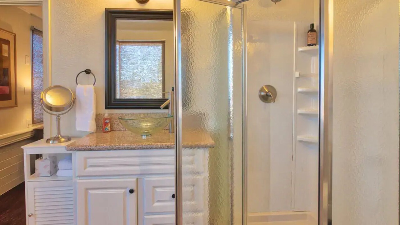 Photo of Bathroom in Wonder Valley