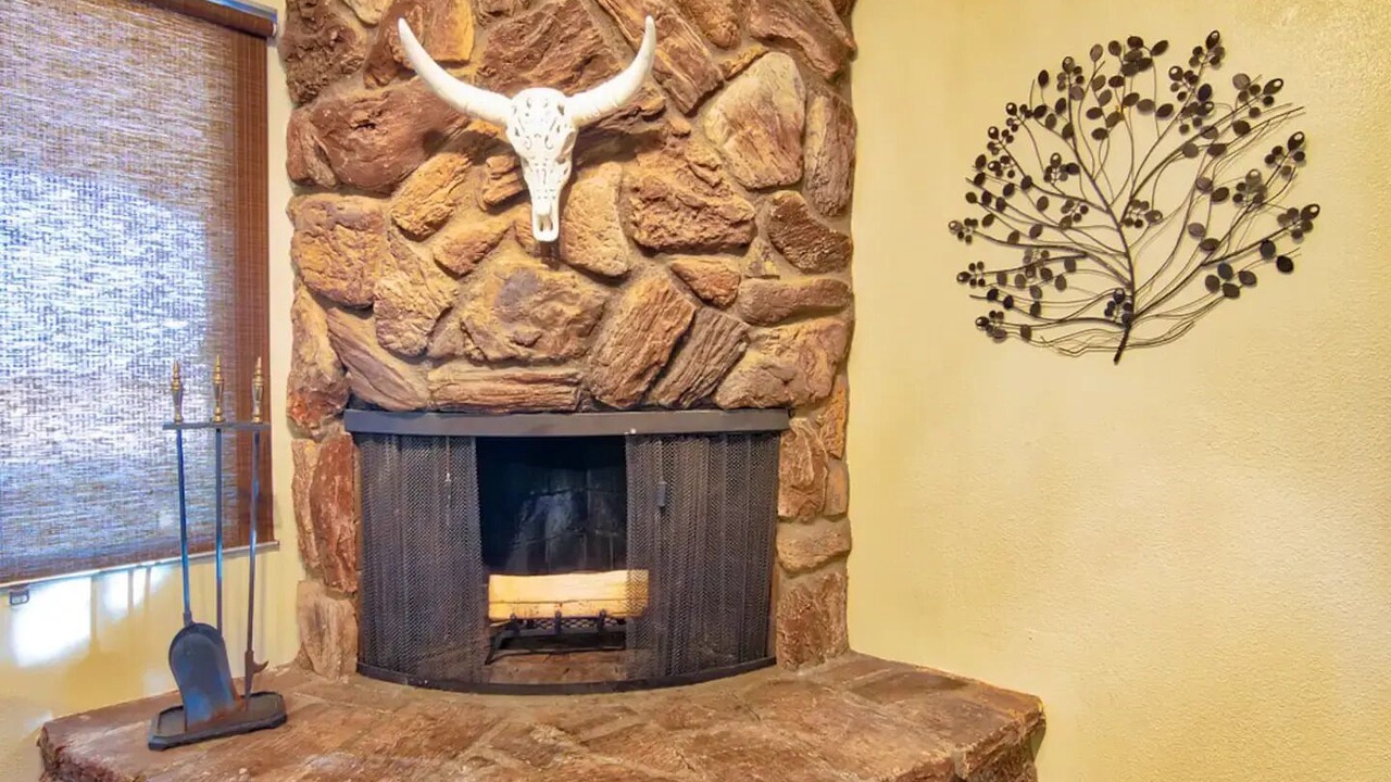Photo of Livingroom in Wonder Valley
