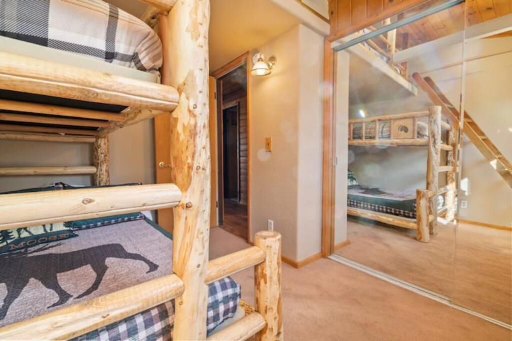 Photo of Bedroom in Peter Pan