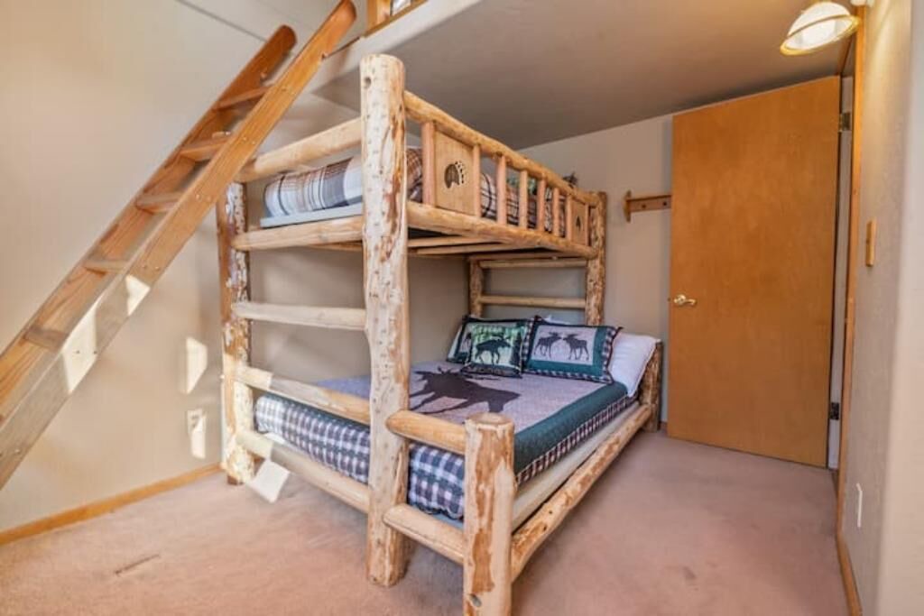 Photo of Bedroom in Peter Pan