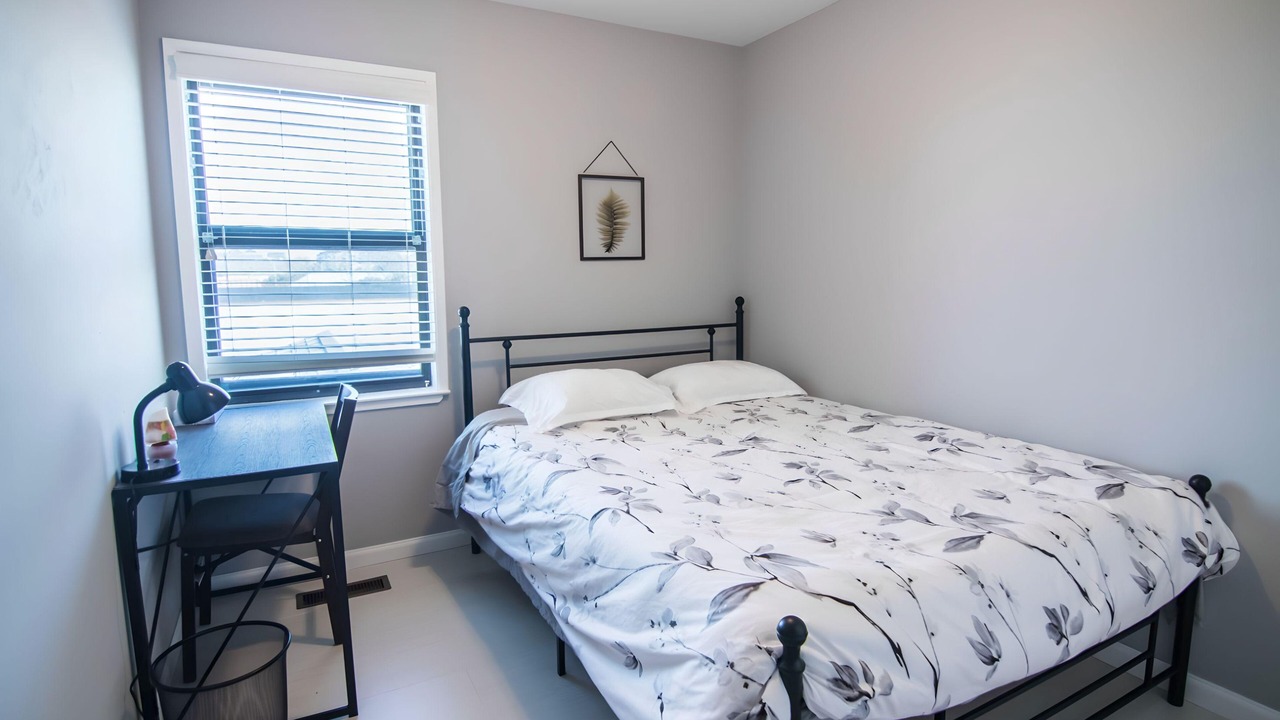 Photo of Bedroom in Millbrae