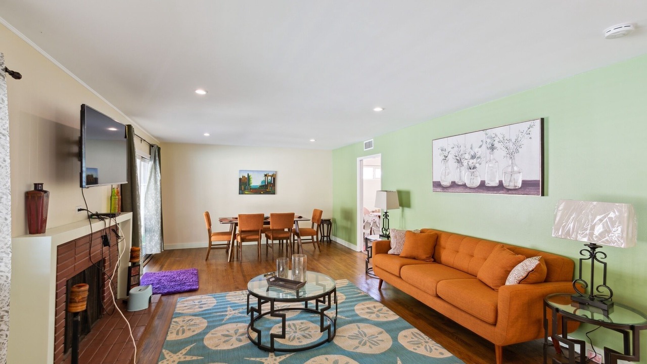 Photo of Bedroom in Azusa