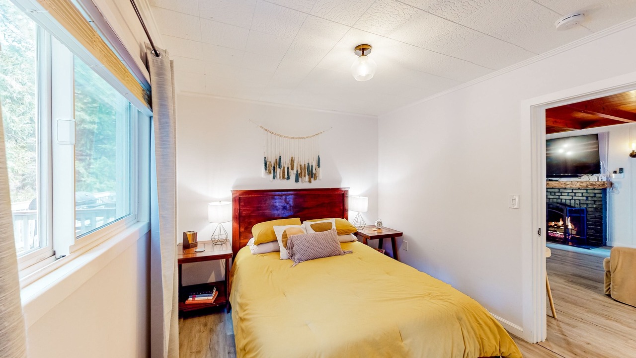 Photo of Bedroom in Arrowhead Villas