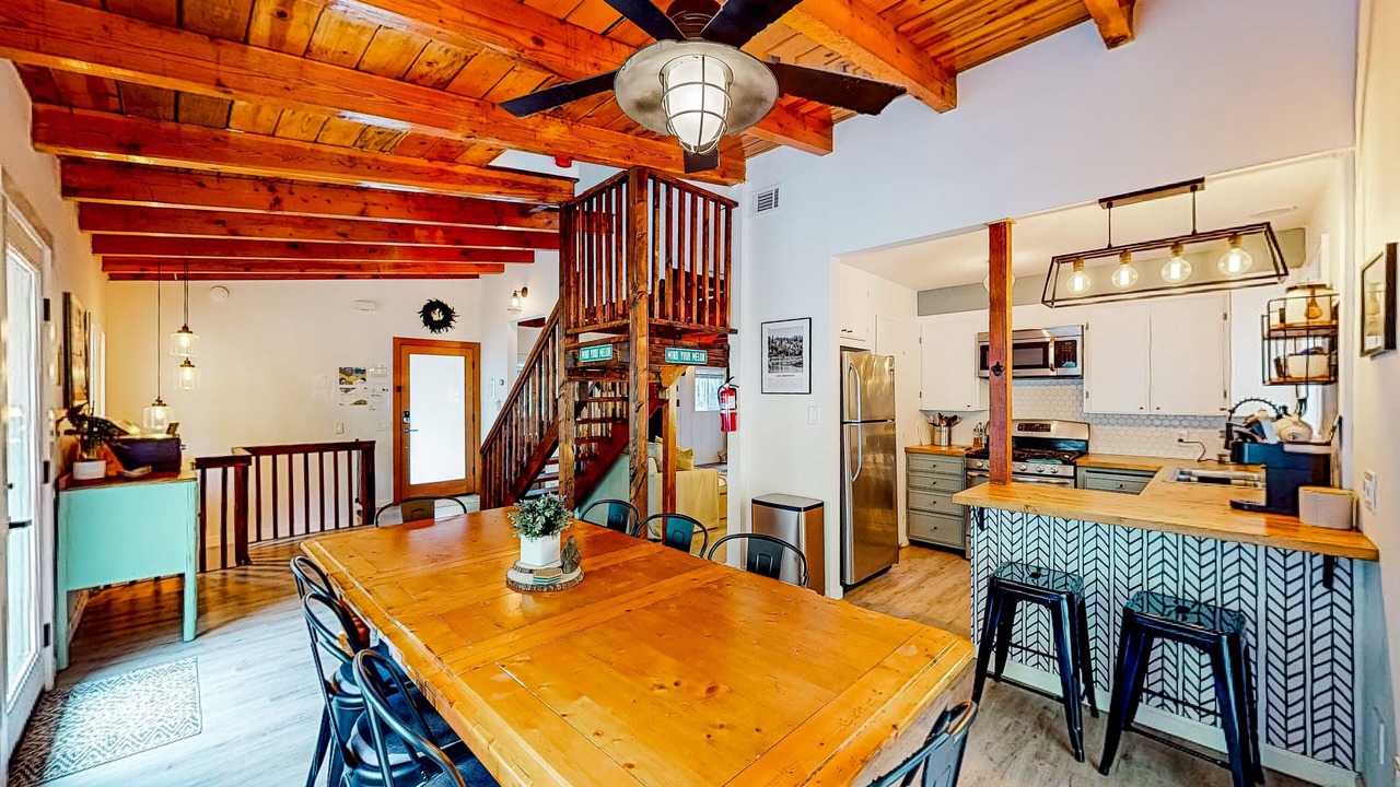 Photo of Kitchen in Arrowhead Villas