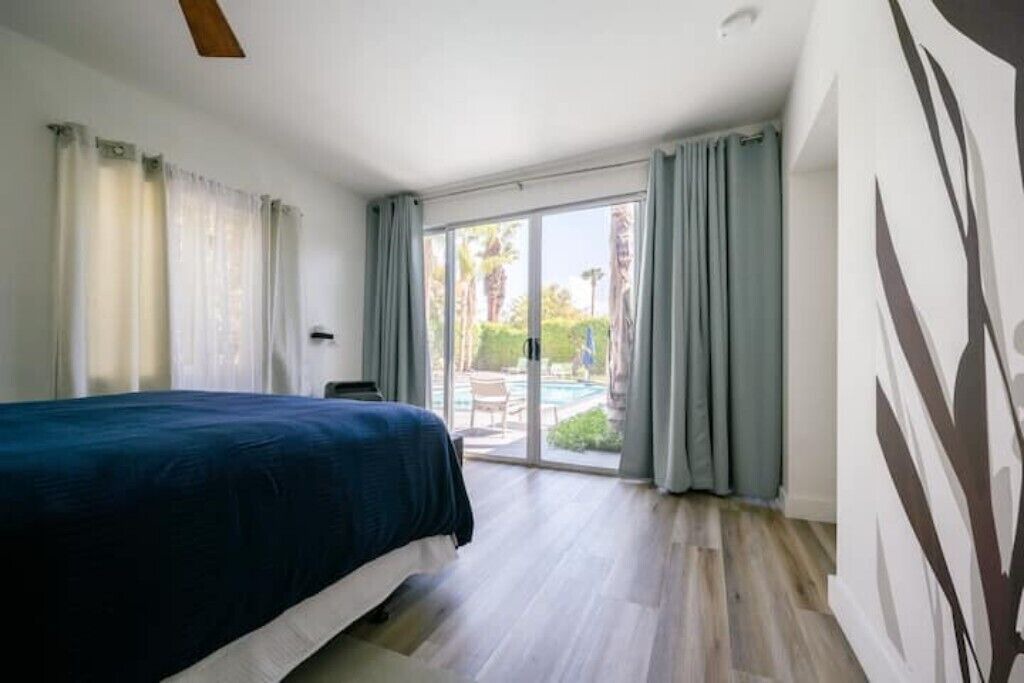 Photo of Bedroom in Sunrise Villas