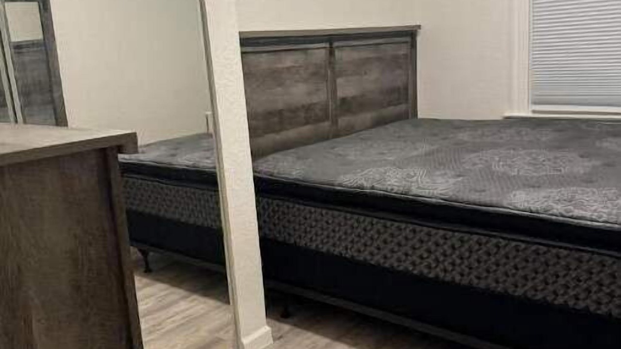 Photo of Bedroom in West Oakland