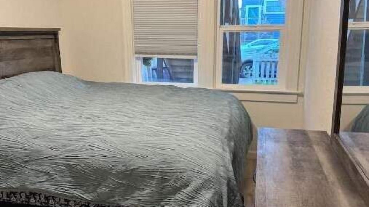 Photo of Bedroom in West Oakland