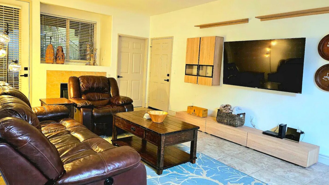 Photo of Livingroom in Temecula