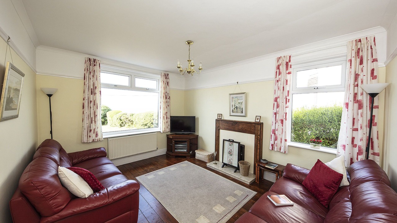 Photo of Bedroom in Crynant