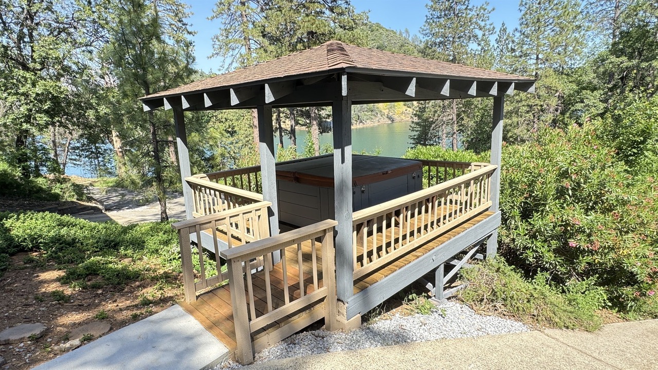 Photo of Outdoor in Lakehead