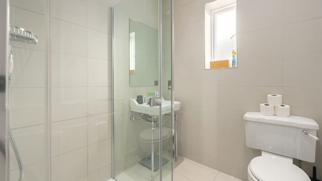 Photo of Bathroom in Gospel Oak