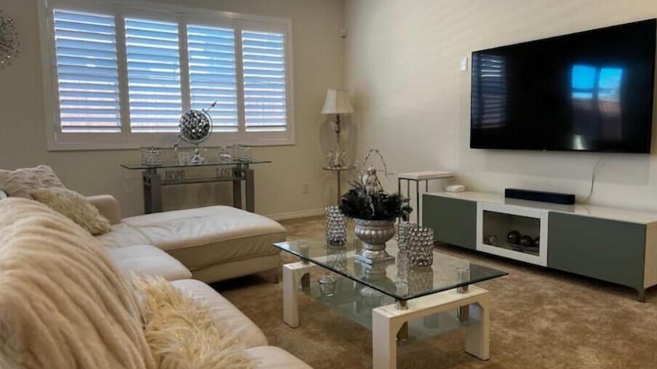 Photo of Livingroom in Sun City