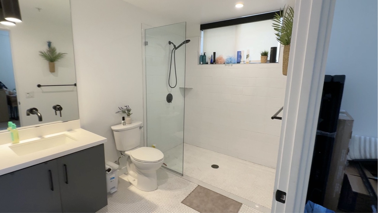 Photo of Bathroom in Sunset Junction