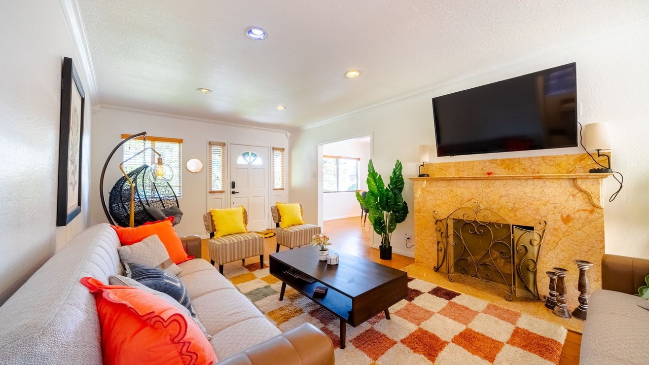Photo of Livingroom in Verdugo Viejo