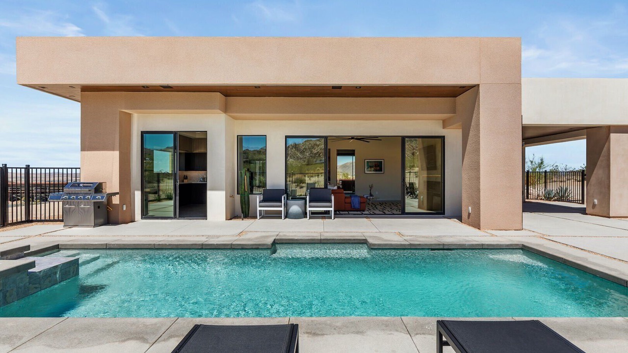 Photo of Outdoor in Panorama Heights