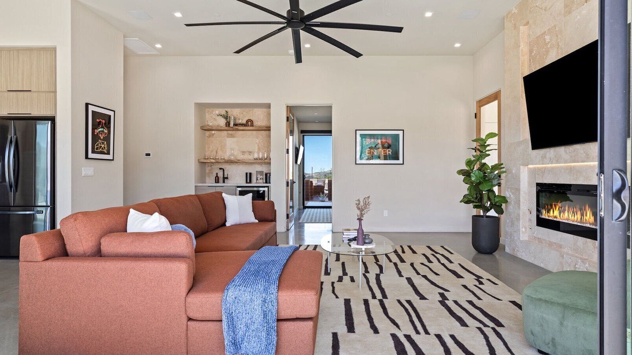Photo of Livingroom in Panorama Heights