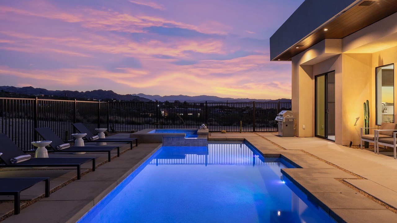 Photo of Outdoor in Panorama Heights