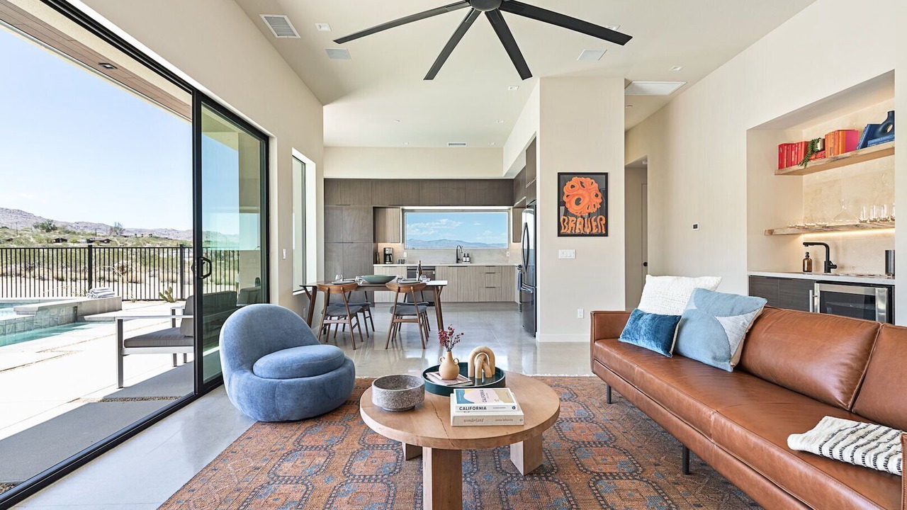 Photo of Livingroom in Panorama Heights