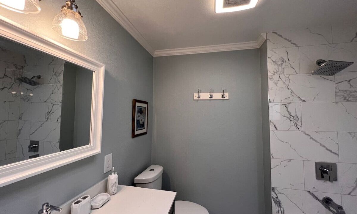 Photo of Bathroom in West Floral Park