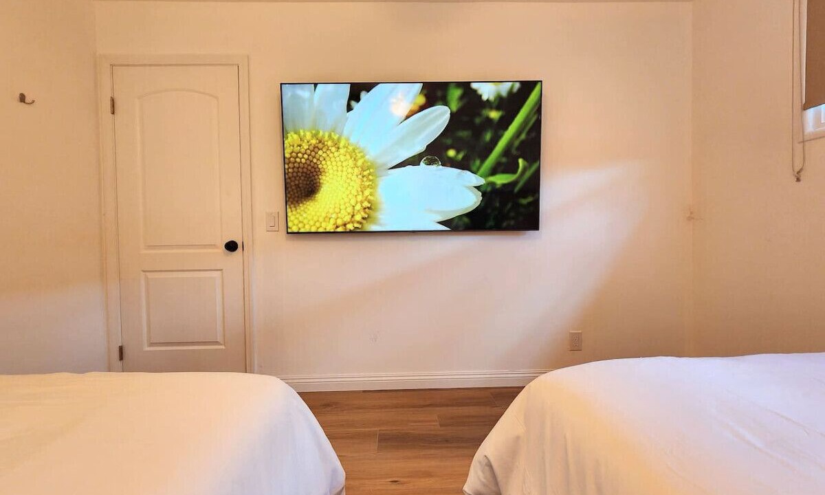 Photo of Bedroom in Sherwood Forest and Thistle Development