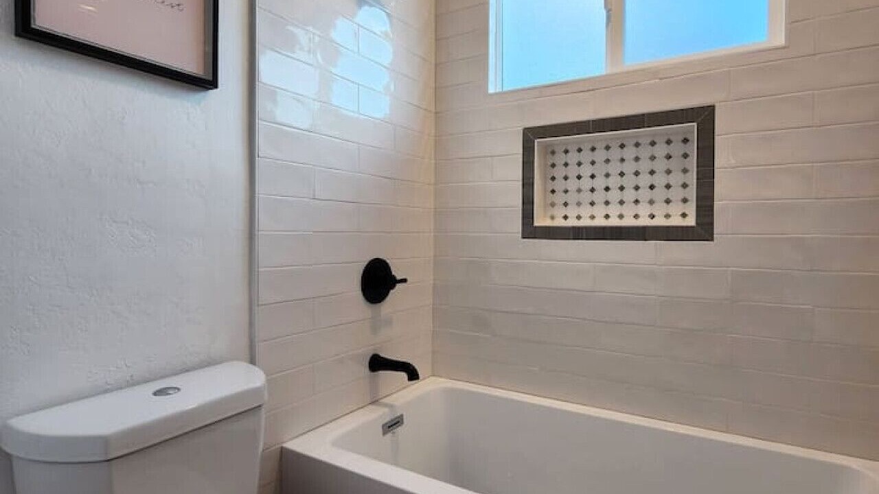 Photo of Bathroom in Sherwood Forest and Thistle Development