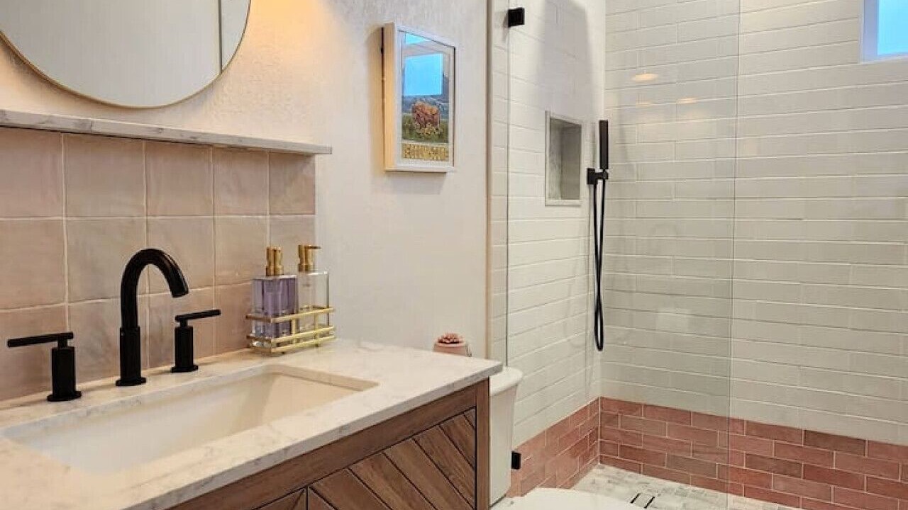 Photo of Bathroom in Sherwood Forest and Thistle Development