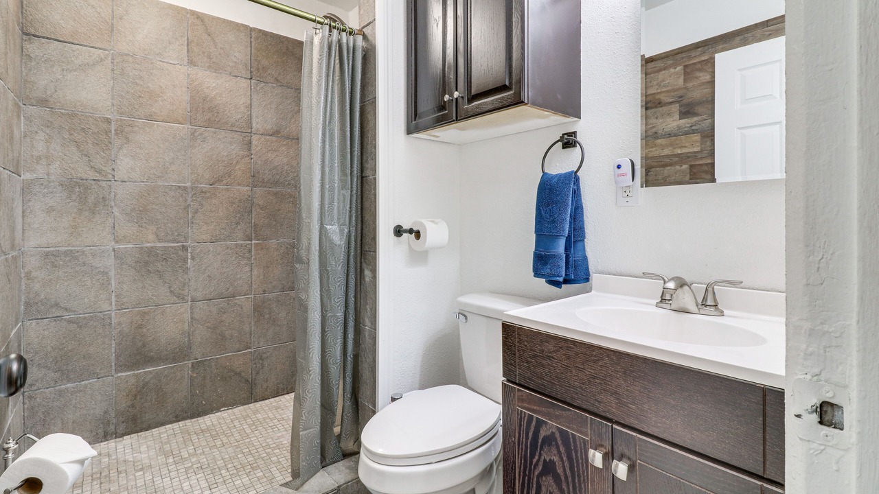 Photo of Bathroom in Palmdale