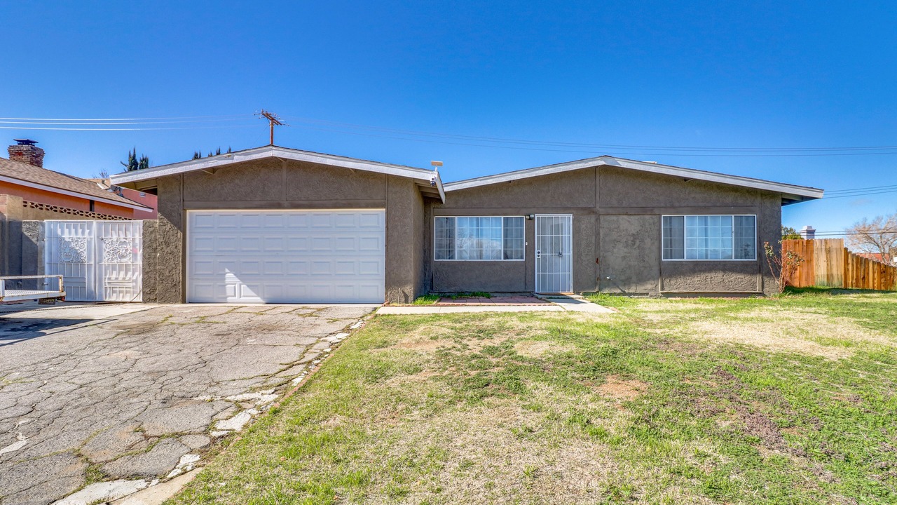 Photo of Outdoor in Palmdale