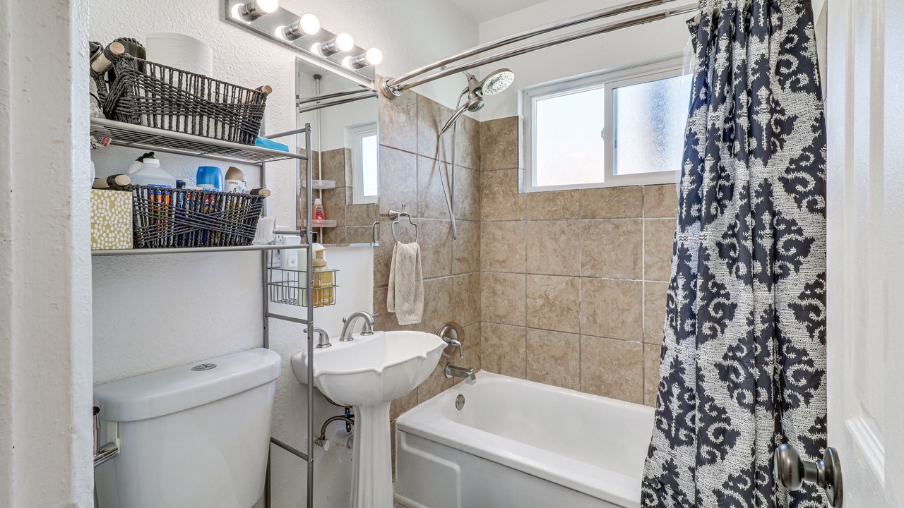 Photo of Bathroom in Palmdale